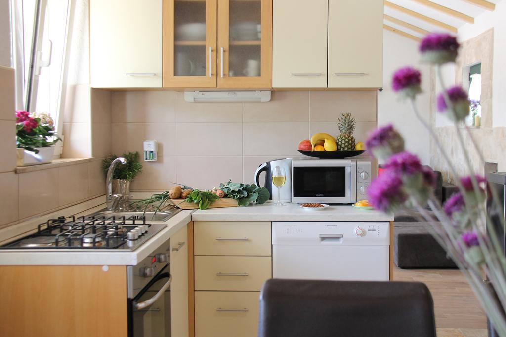 Villa Silentio, Complete Privacy Near Makarska Podgora Phòng bức ảnh
